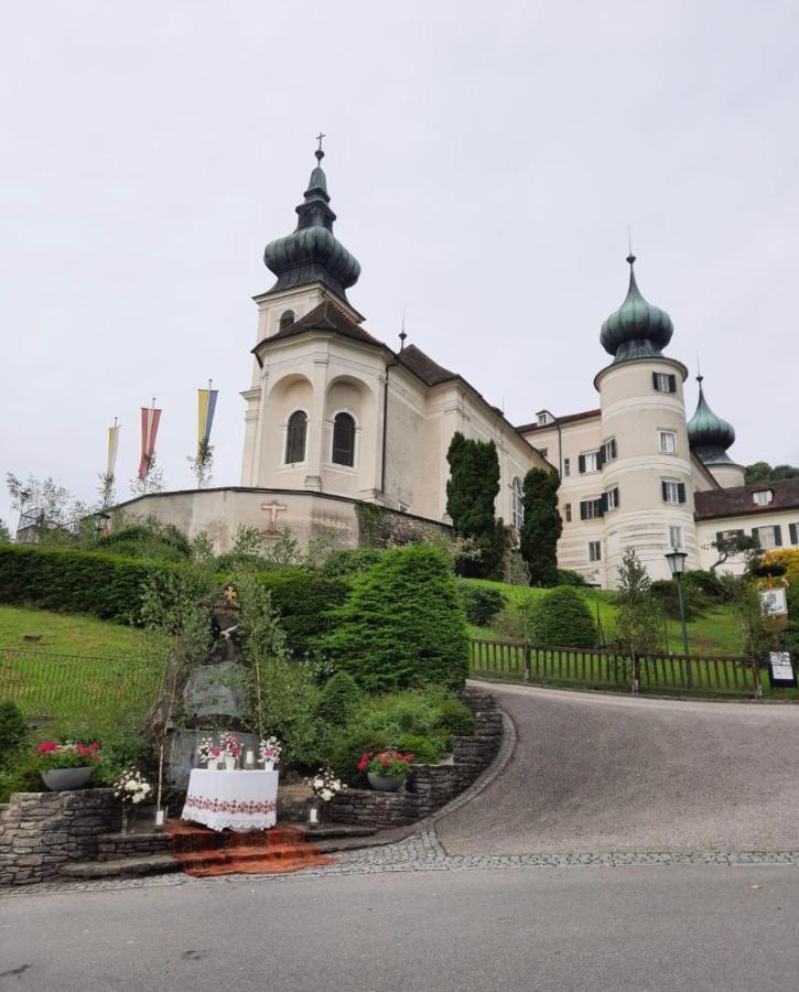 Urlaub In Schlossnaehe Artstetten Kültér fotó